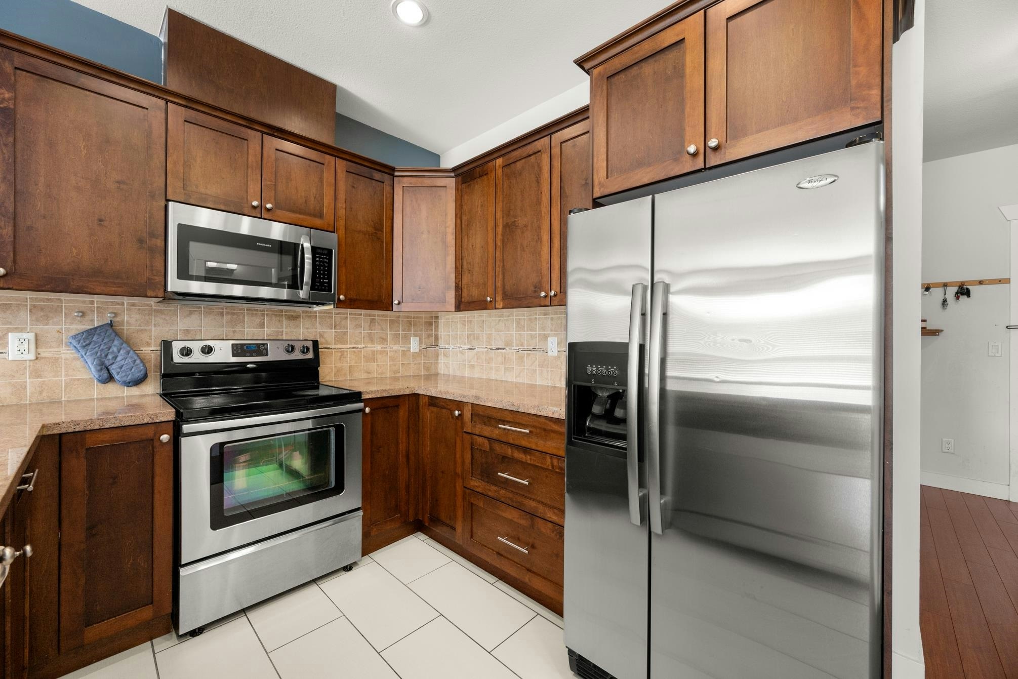 303-14333 104 Avenue, Surrey, BC, V3T 0E1 - 7