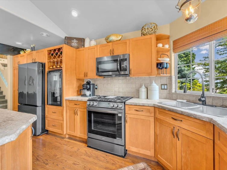 5955 189a Street, Surrey, BC, V3S 7W5 - 13