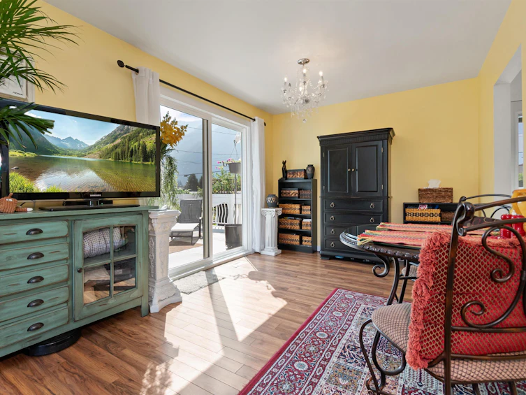 630 Thacker Avenue, Hope, BC, V0X 1L0 - 10