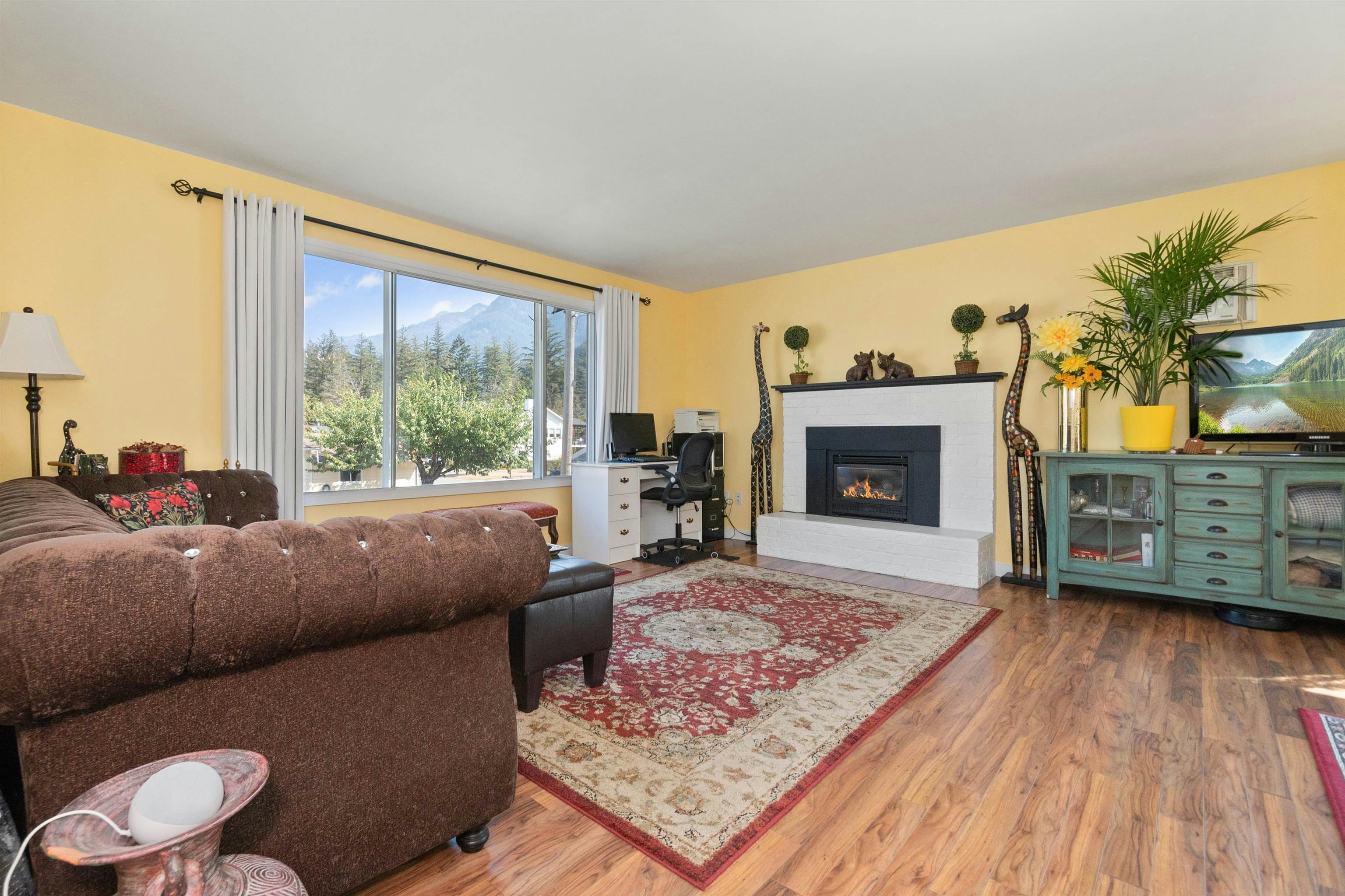 630 Thacker Avenue, Hope, BC, V0X 1L0 - 6