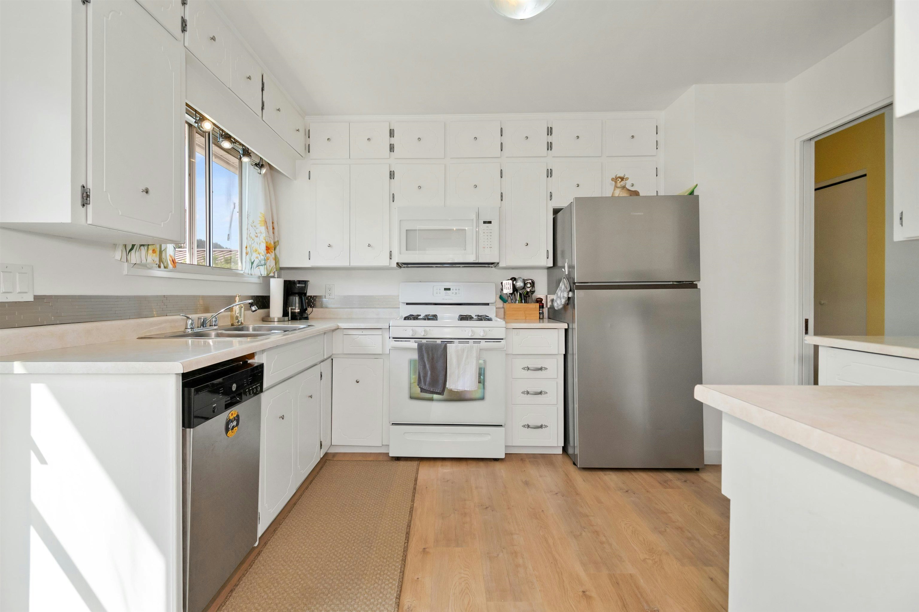 630 Thacker Avenue, Hope, BC, V0X 1L0 - 11