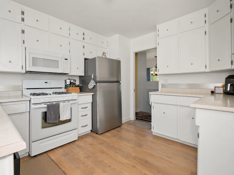 630 Thacker Avenue, Hope, BC, V0X 1L0 - 12