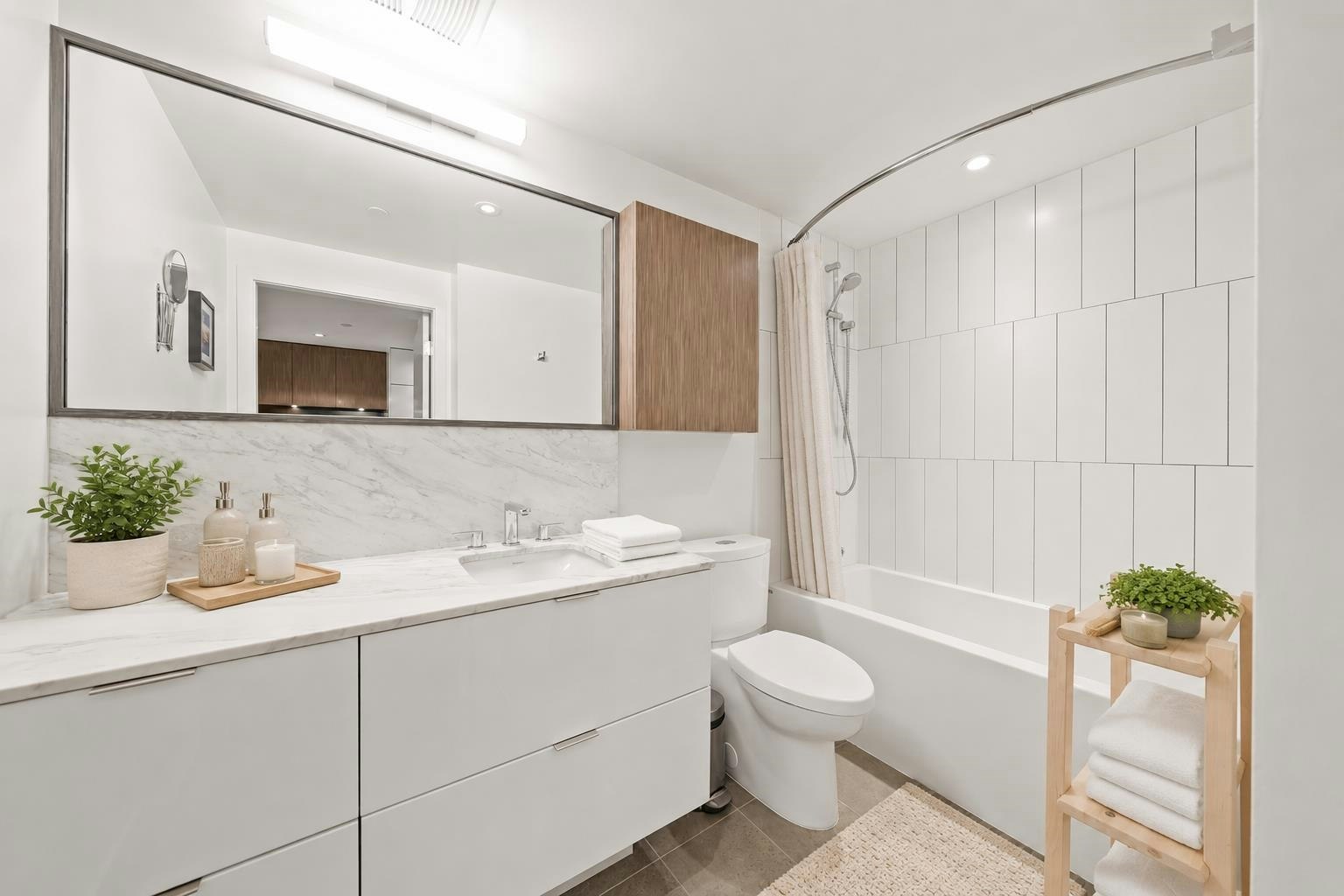 710-209 E 7th Avenue, Vancouver, BC, V5T 0H3 - 8
