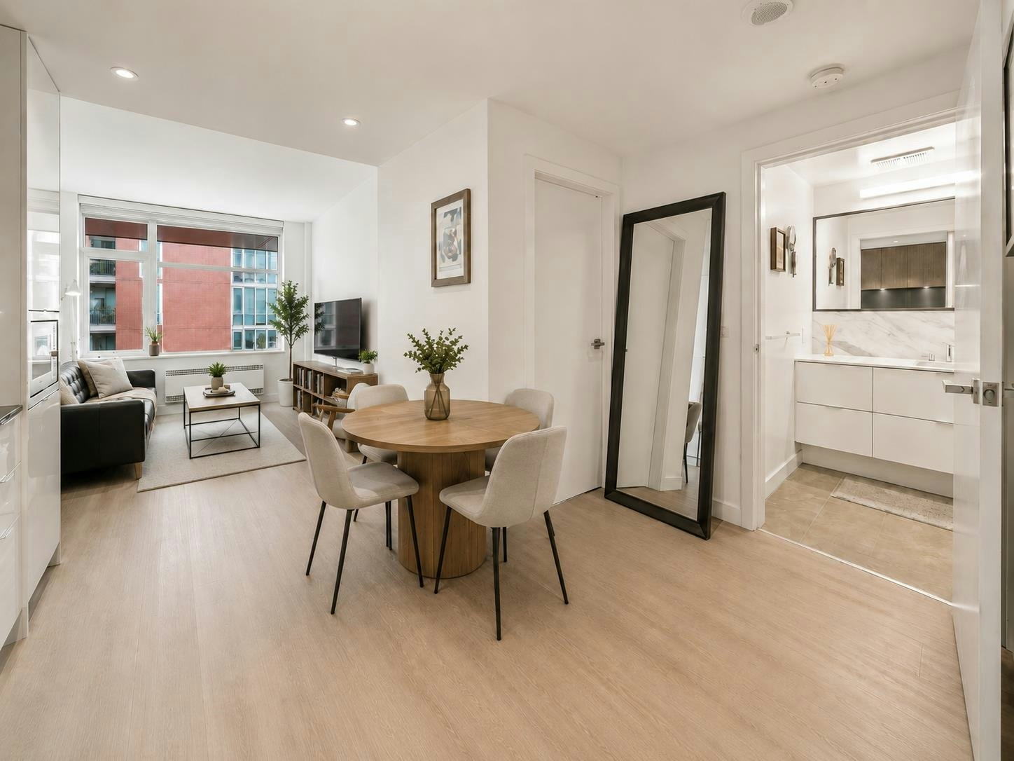 710-209 E 7th Avenue, Vancouver, BC, V5T 0H3 - 3