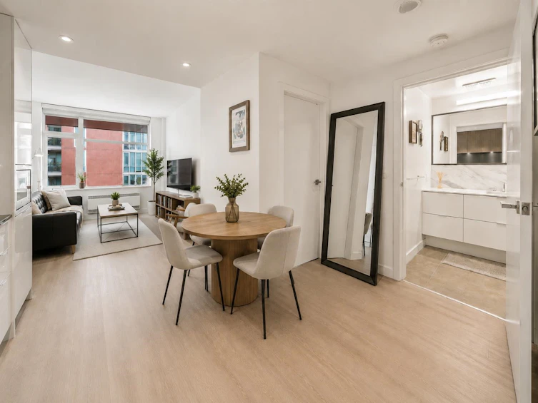 710-209 E 7th Avenue, Vancouver, BC, V5T 0H3 - 3