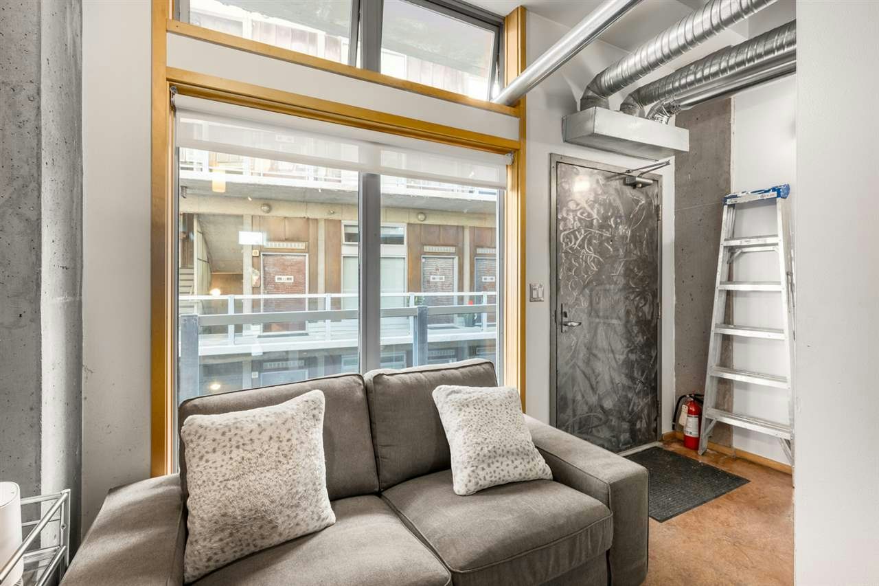 3XX-1529 W 6th Avenue, Vancouver, BC, V6J 1R1 - 2