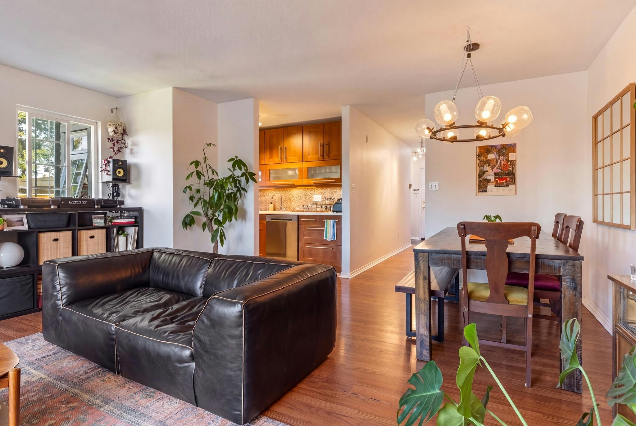 306-1868 E 11th Avenue, Vancouver, BC, V5N 1Z1 - 12