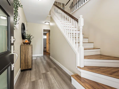 295 Forrest Crescent - 5