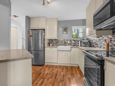 3-98 Begin Street - 3