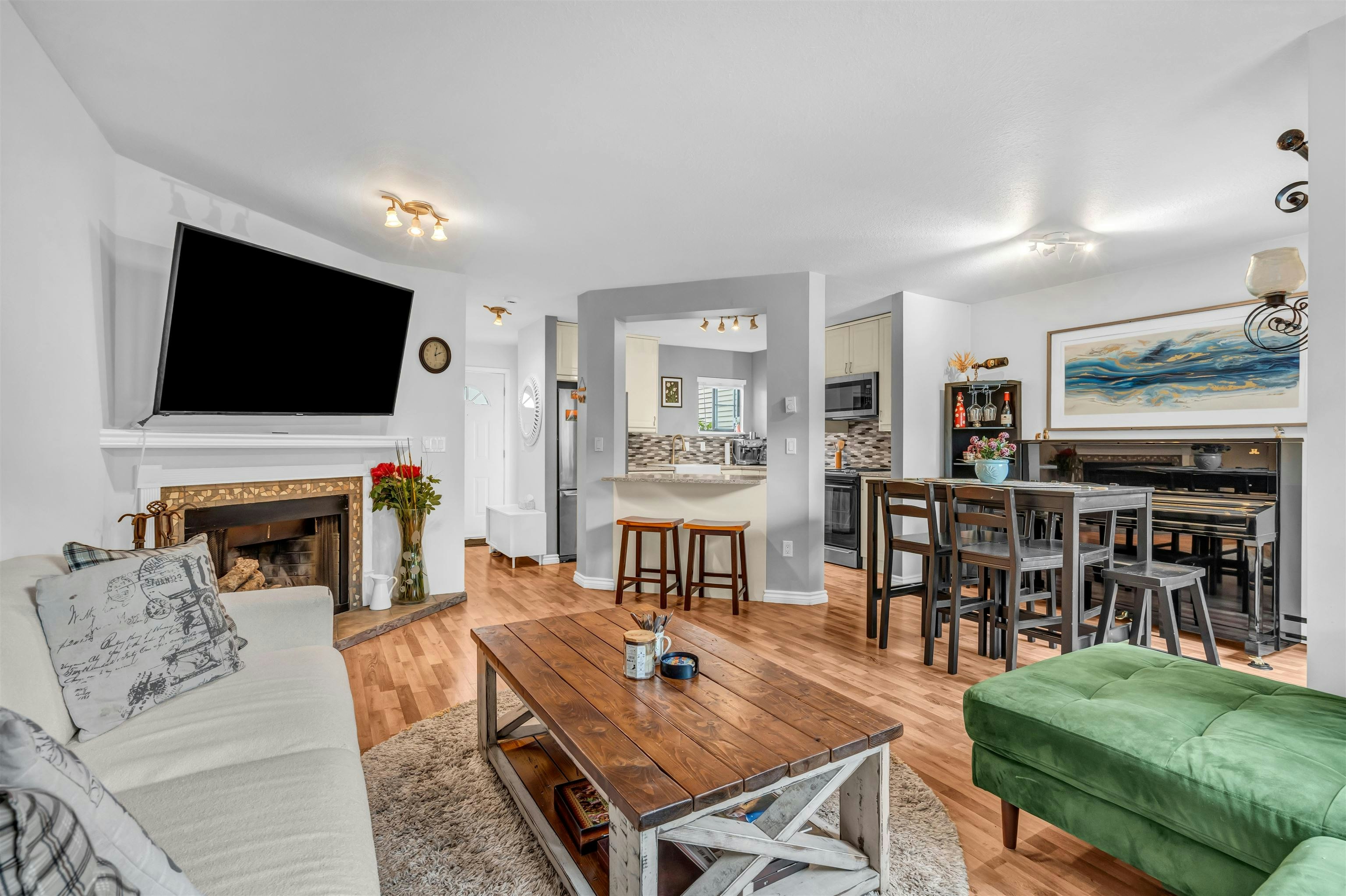 3-98 Begin Street, Coquitlam, BC, V3K 6M9 - 7
