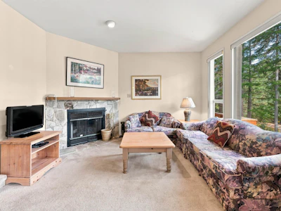 62-6127 Eagleridge Crescent - 3