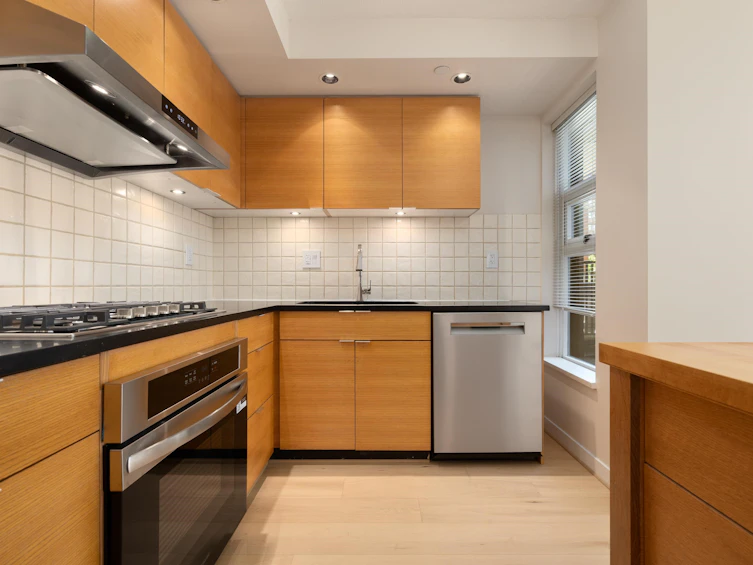 401-1055 Homer Street, Vancouver, BC, V6B 1G3 - 11