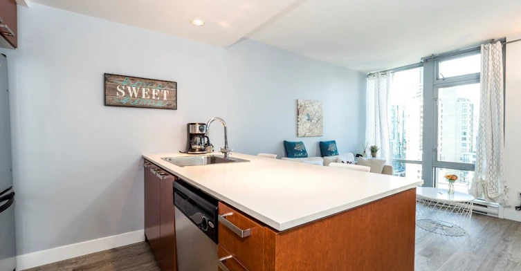 1704-1255 Seymour Street, Vancouver, BC, V6B 0H1 - 2