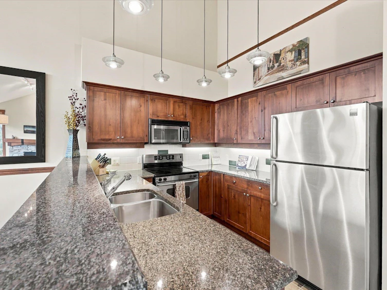 7-2323 Taluswood Place, Whistler, BC, V8E 0P9 - 11