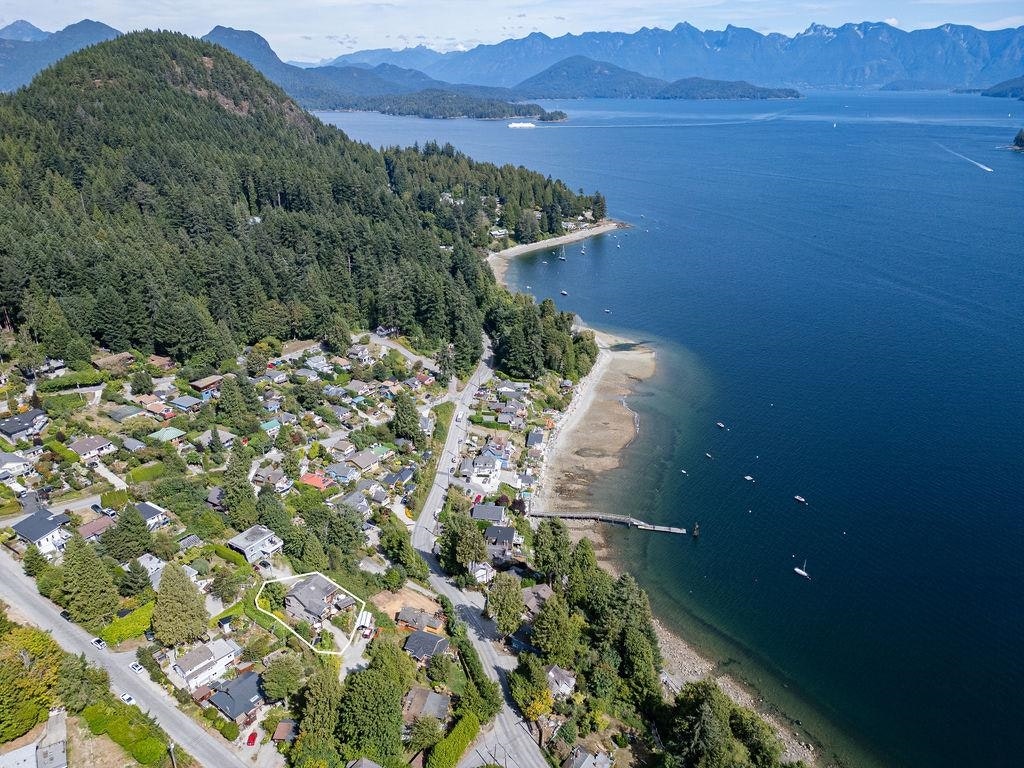 491 Woodland Avenue, Gibsons, BC, V0N 1V1 - 39
