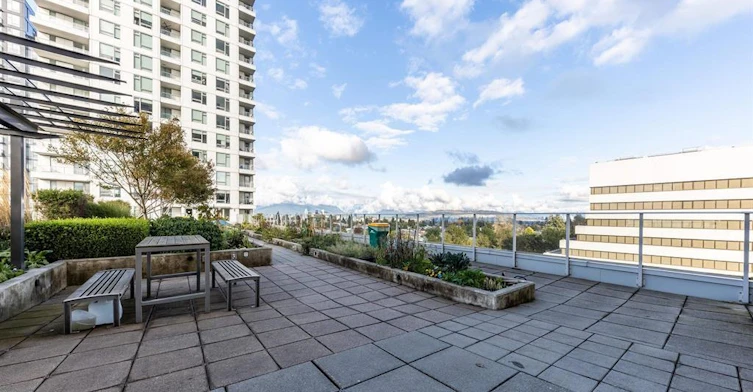 3203-5665 Boundary Road, Vancouver, BC, V5R 0E4 - 2