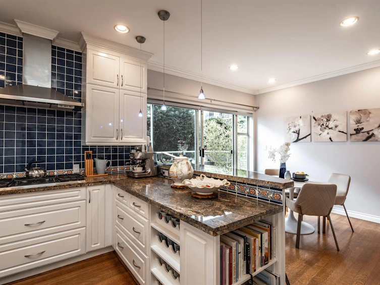 1-2278 Folkestone Way, West Vancouver, BC, V7S 2X7 - 14