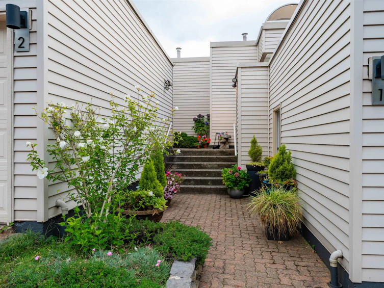 1-2278 Folkestone Way, West Vancouver, BC, V7S 2X7 - 6