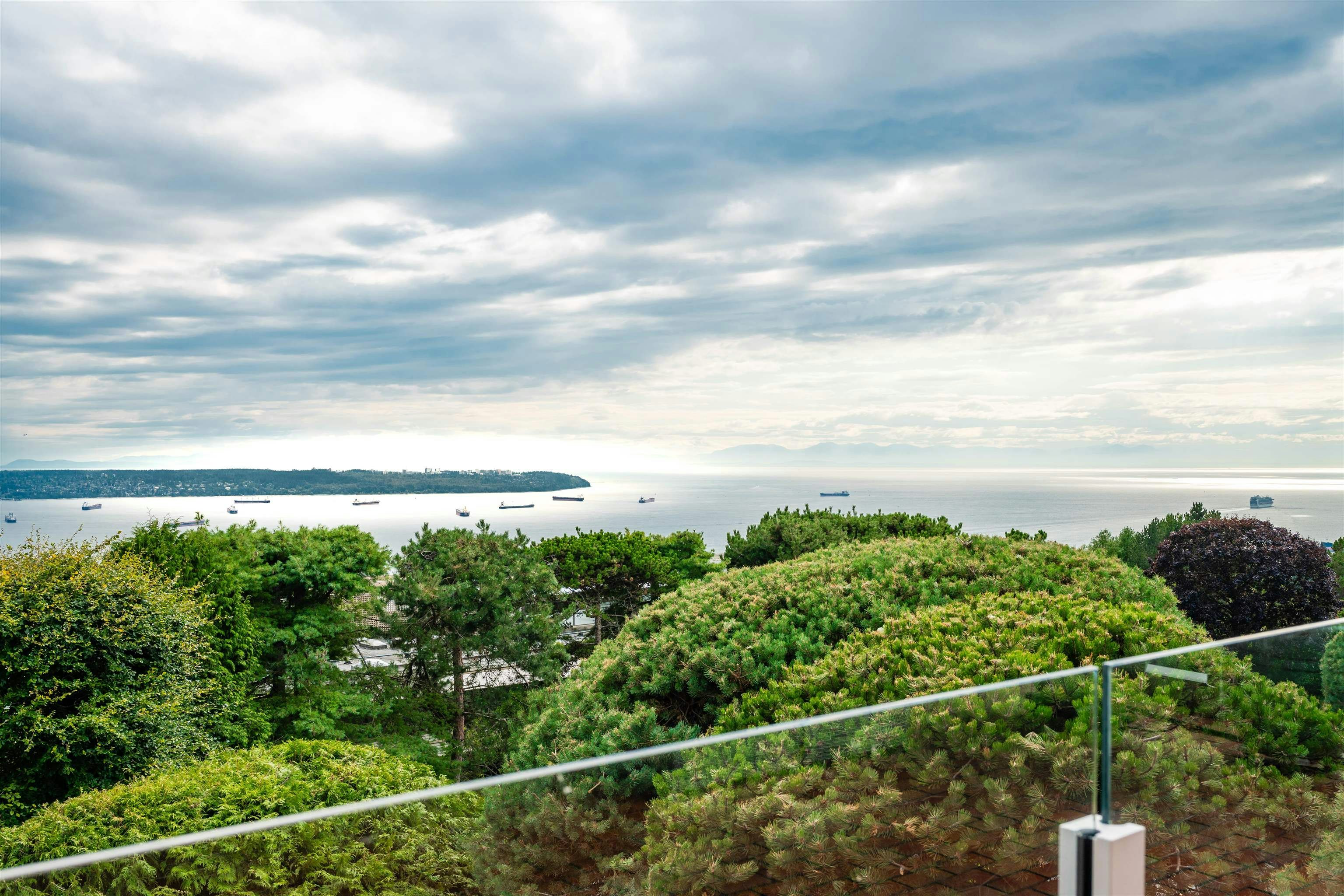 1-2278 Folkestone Way, West Vancouver, BC, V7S 2X7 - 23