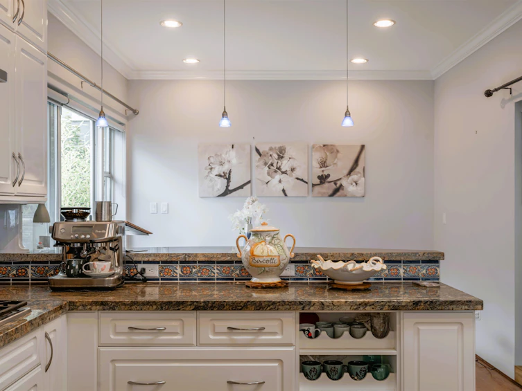 1-2278 Folkestone Way, West Vancouver, BC, V7S 2X7 - 11