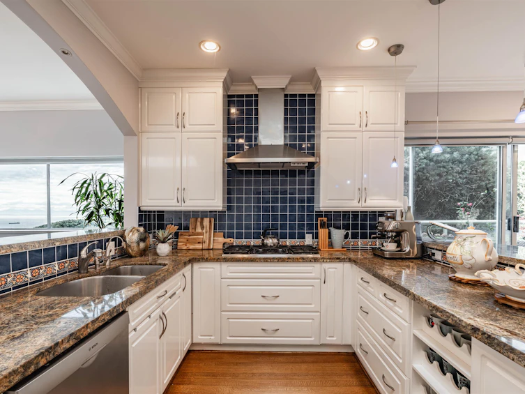 1-2278 Folkestone Way, West Vancouver, BC, V7S 2X7 - 13