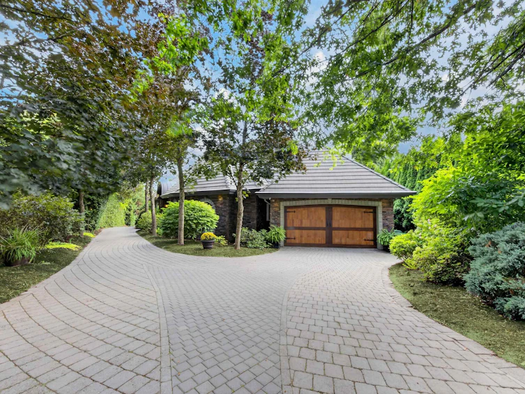 18638 54a Avenue, Surrey, BC, V3S 8L5 - 2