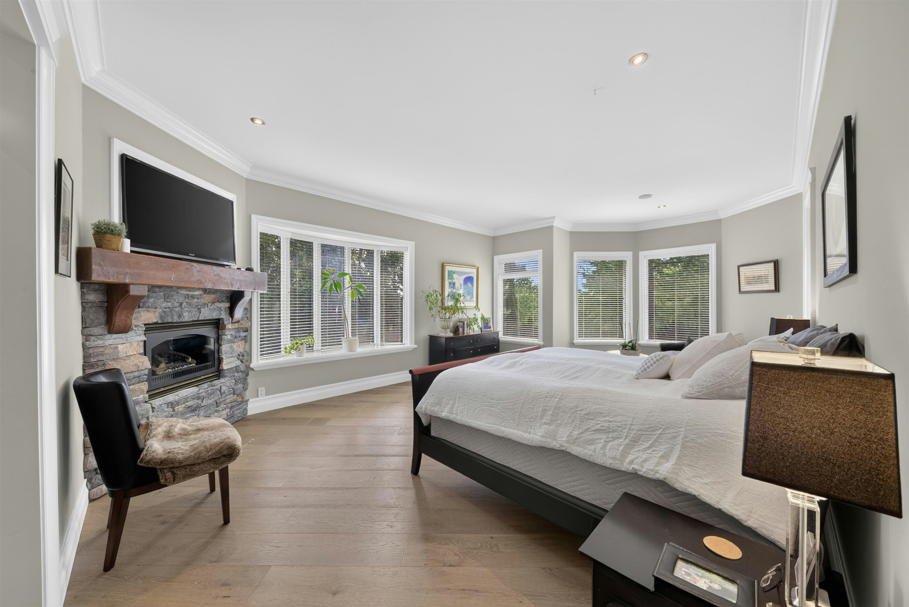 18638 54a Avenue, Surrey, BC, V3S 8L5 - 15