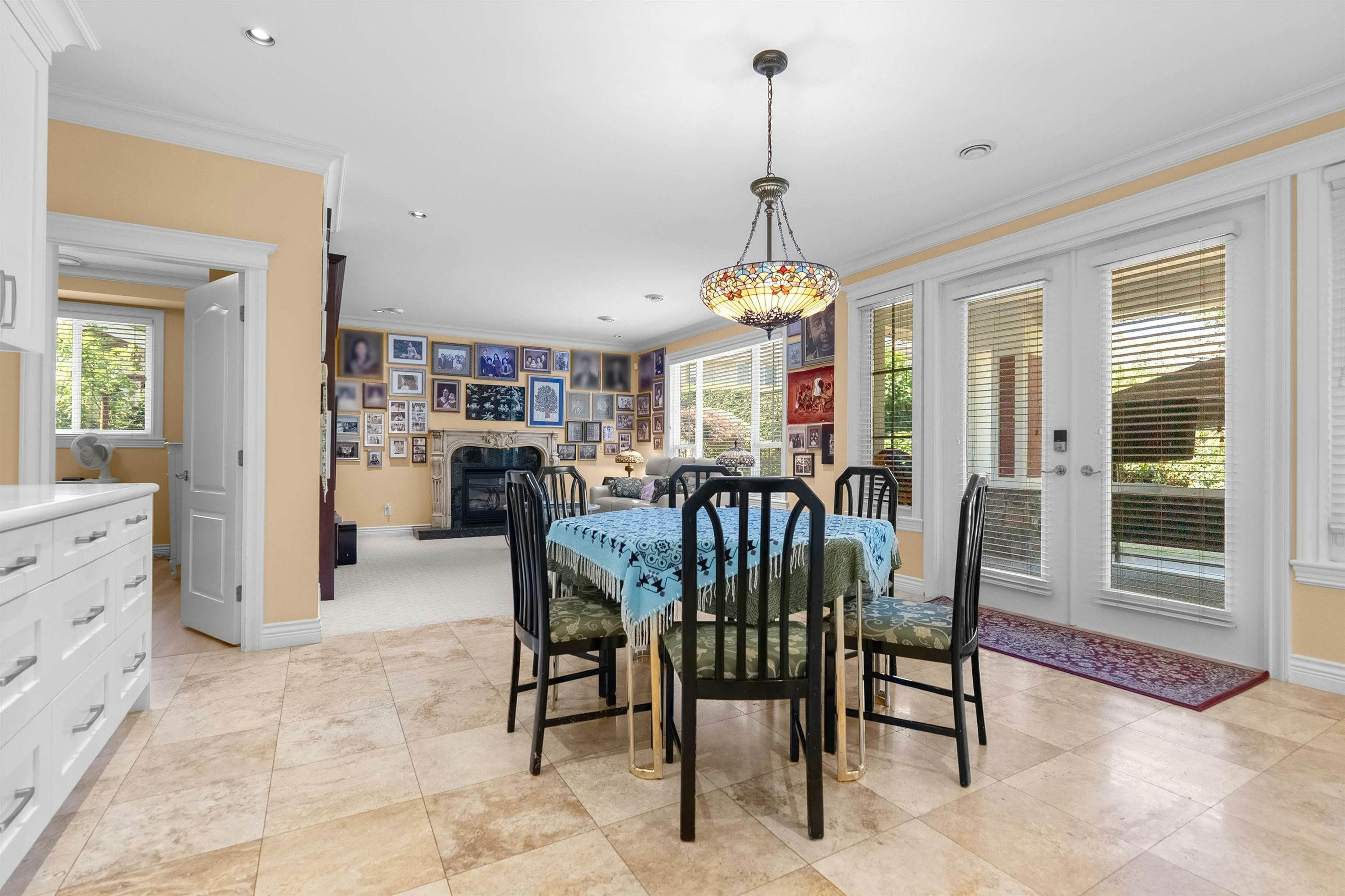 6431 Juniper Drive, Richmond, BC, V7E 4Z4 - 11