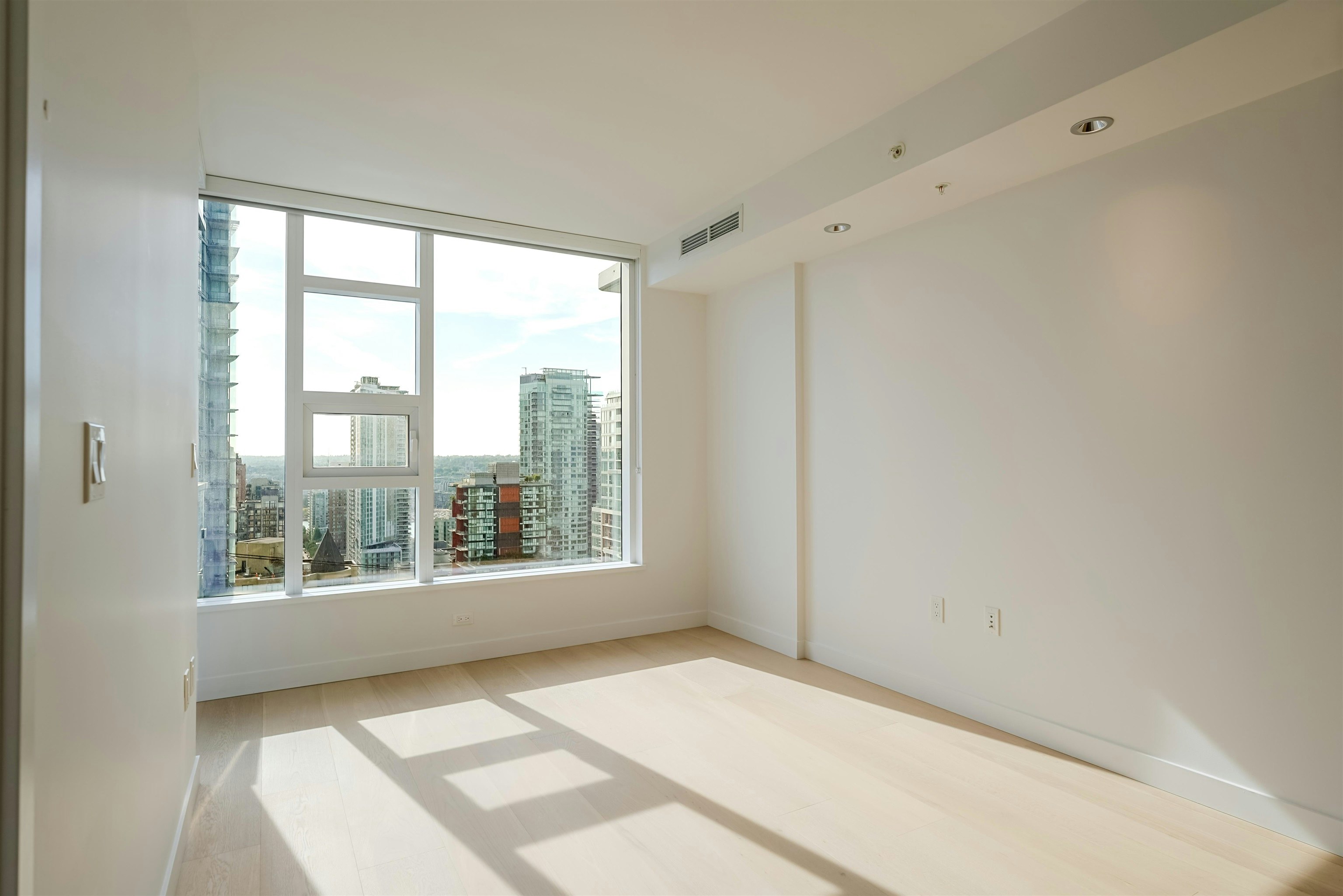 2710-1289 Hornby Street, Vancouver, BC, V6Z 0G7 - 10
