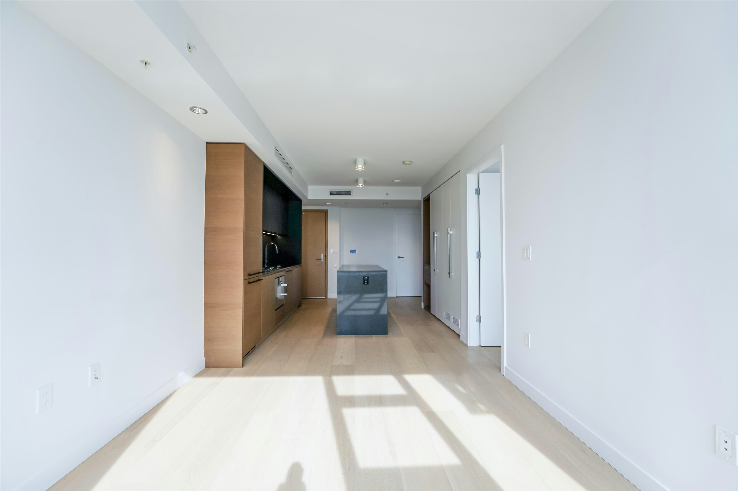 2710-1289 Hornby Street, Vancouver, BC, V6Z 0G7 - 8
