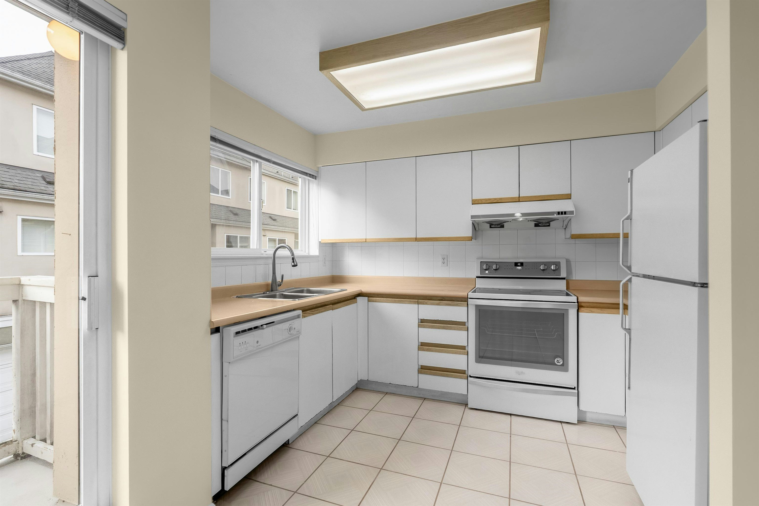 67-7831 Garden City Road, Richmond, BC, V6Y 4A3 - 5