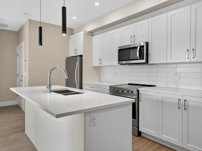 405-22335 Mcintosh Avenue - 5