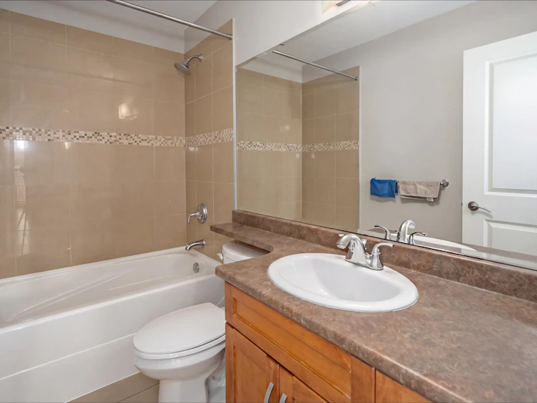 303-3192 Gladwin Road, Abbotsford, BC, V2T 6M9 - 25