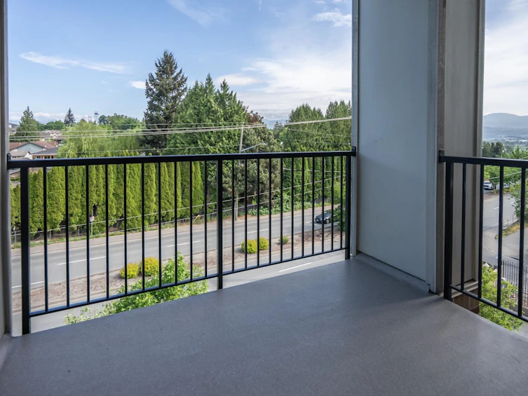 303-3192 Gladwin Road, Abbotsford, BC, V2T 6M9 - 28