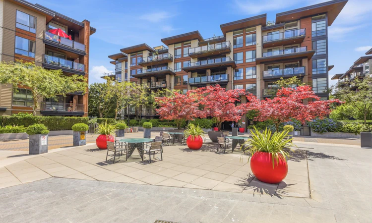 511-733 W 3rd Street