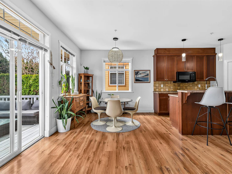 4-809 North Road, Gibsons, BC, V0N 1V9 - 6