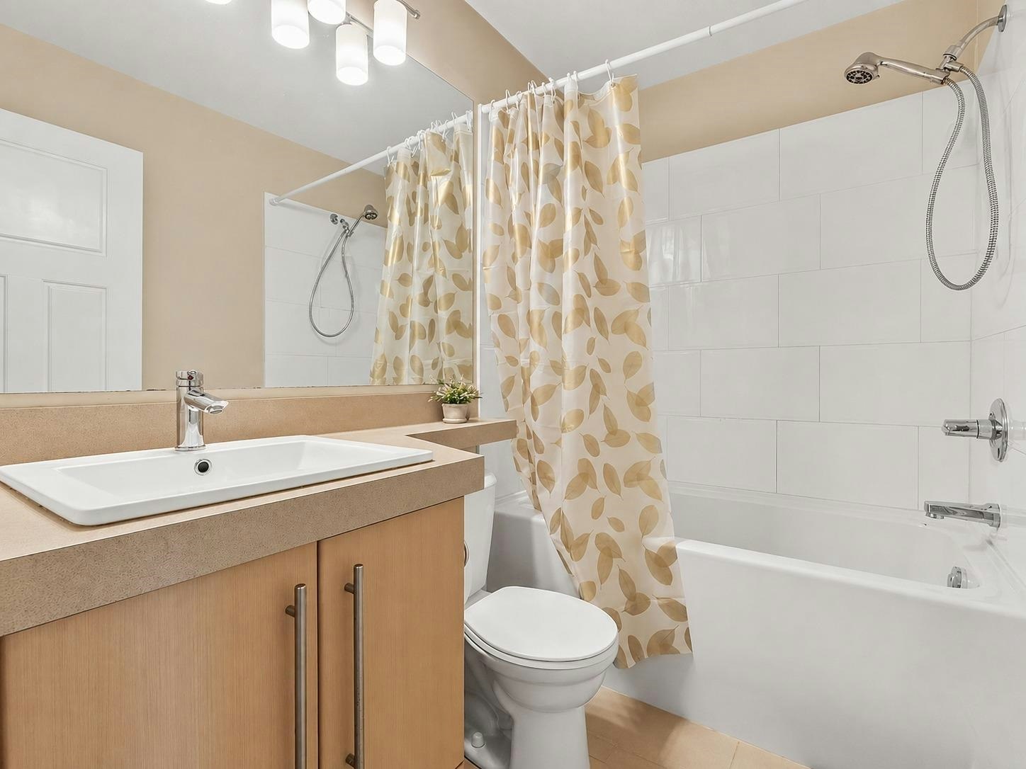25-8250 209b Street, Langley, BC, V2Y 0J7 - 13