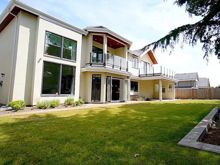 6700 Maple Road, Richmond, BC, V7E 1G5 - 2