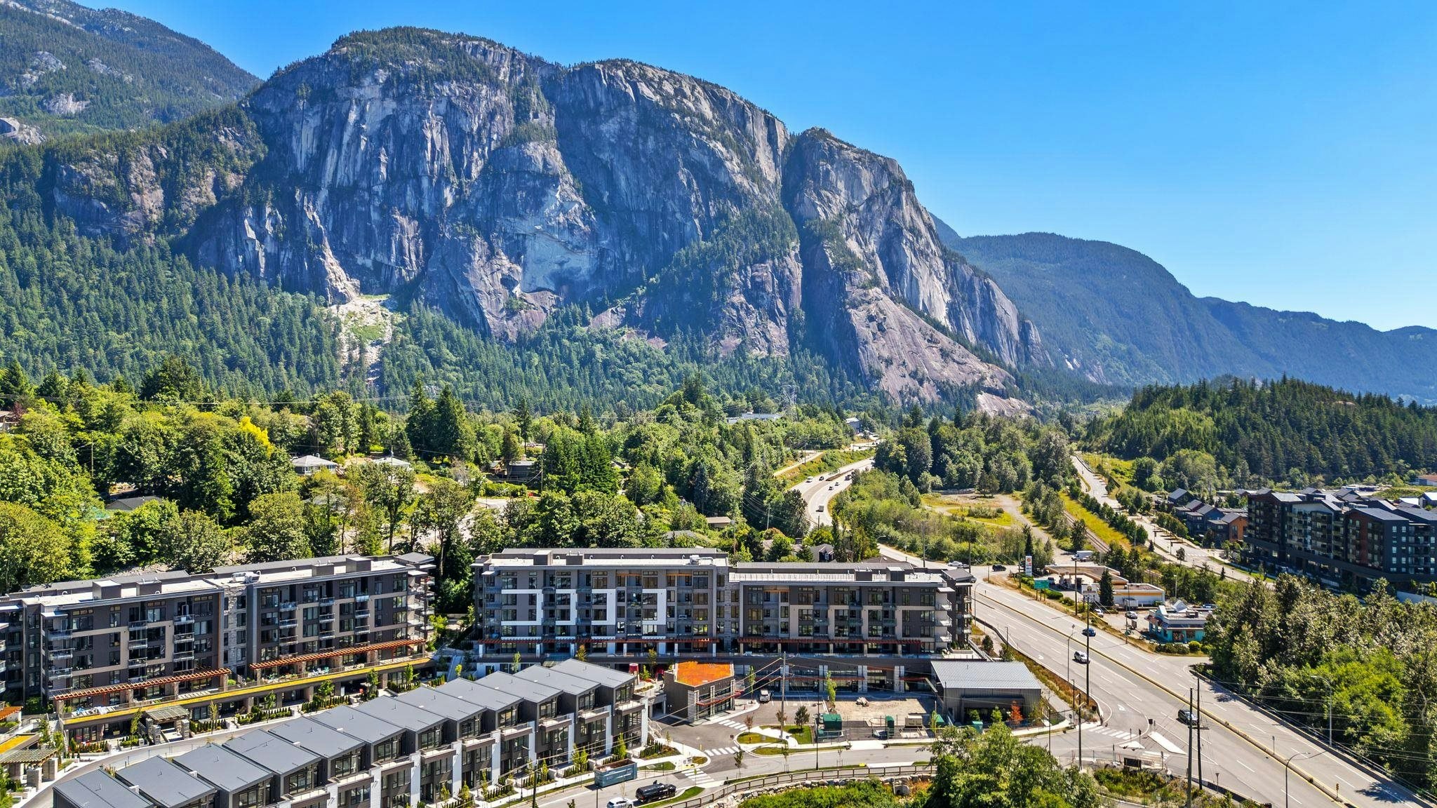 311-1500 Scott Crescent, Squamish, BC, V8B 1G5
