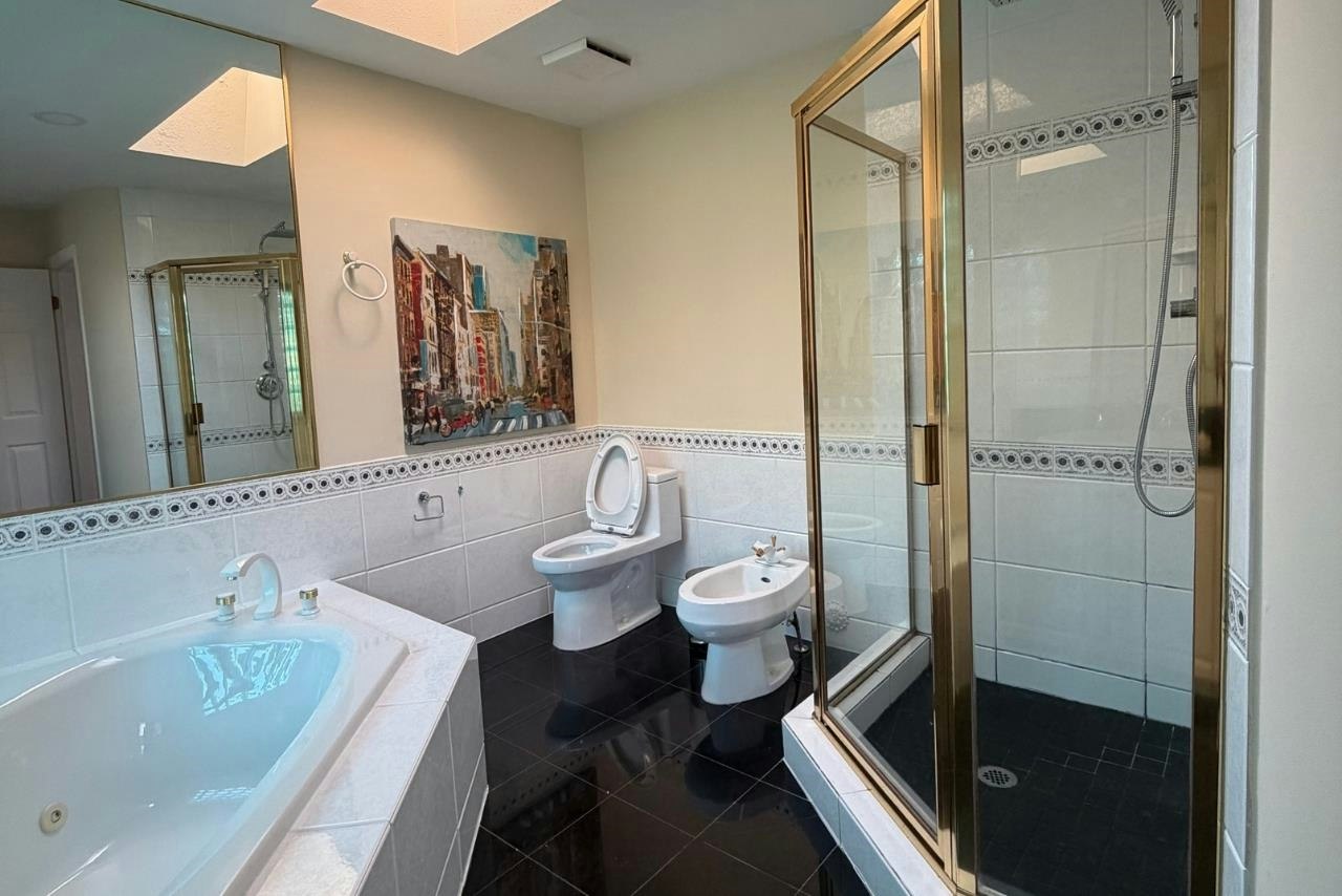 8777 Wheeler Road, Richmond, BC, V6Y 2M4 - 15