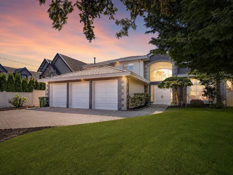 8777 Wheeler Road, Richmond, BC, V6Y 2M4