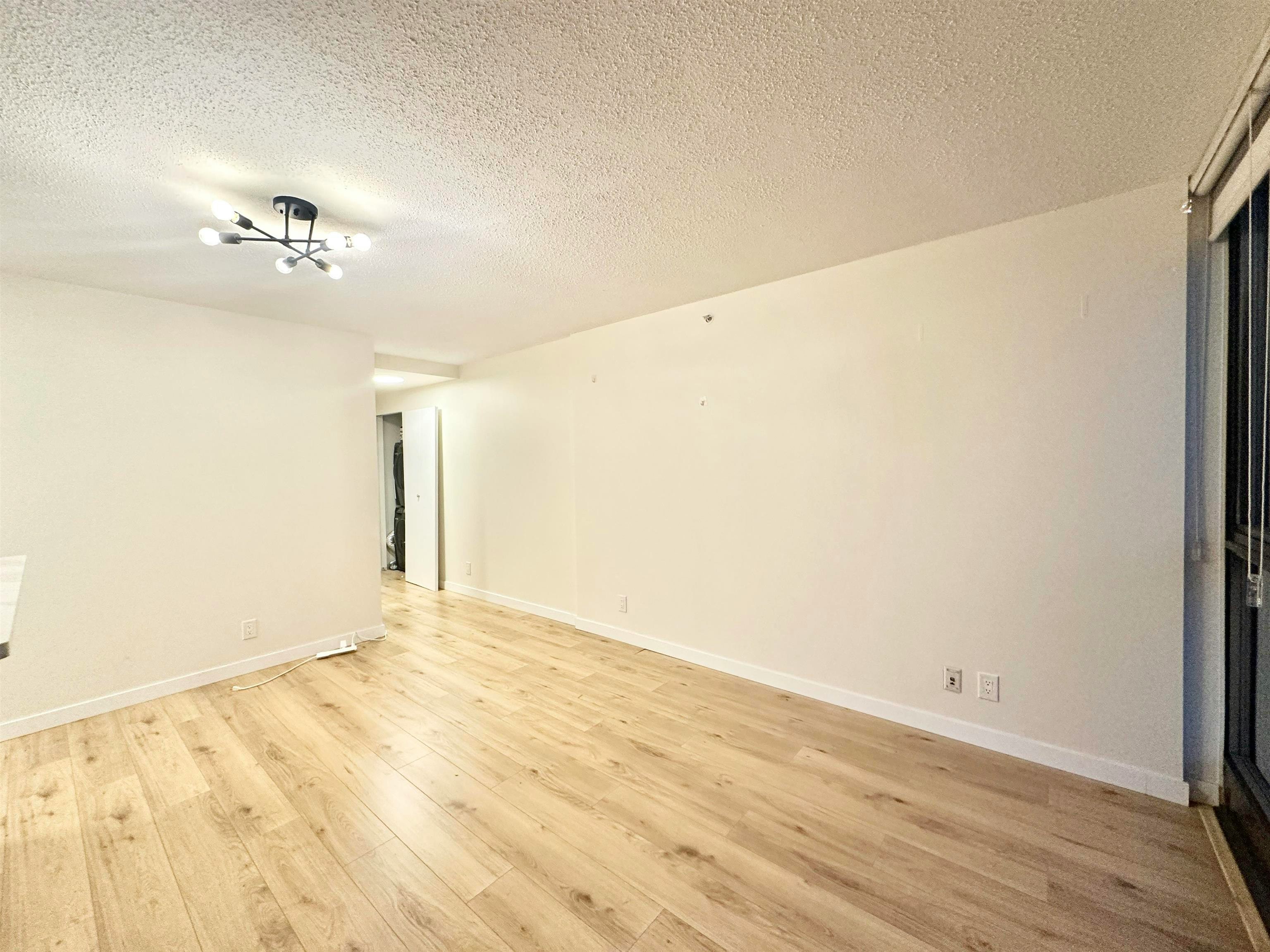 302-1331 Alberni Street, Vancouver, BC, V6E 4S1 - 12