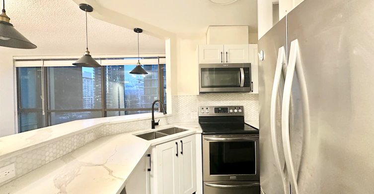 302-1331 Alberni Street, Vancouver, BC, V6E 4S1 - 4