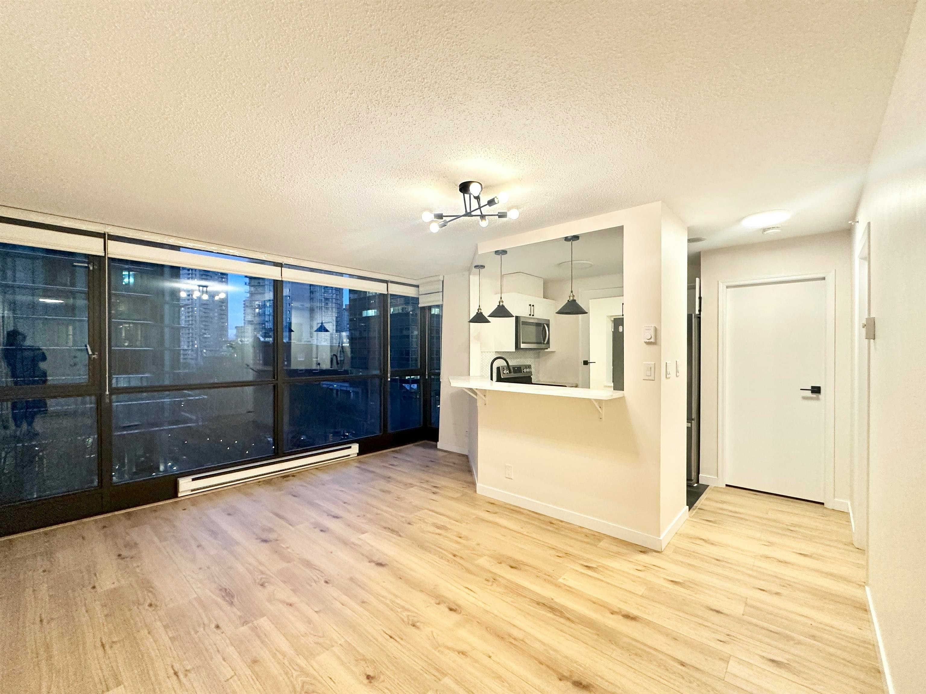 302-1331 Alberni Street, Vancouver, BC, V6E 4S1 - 11