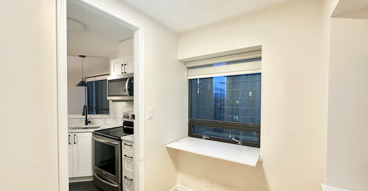 302-1331 Alberni Street, Vancouver, BC, V6E 4S1 - 7