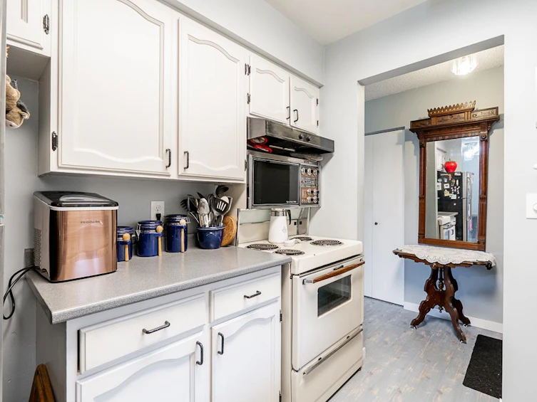 8363 Arbour Place, Delta, BC, V4H 7H4 - 6