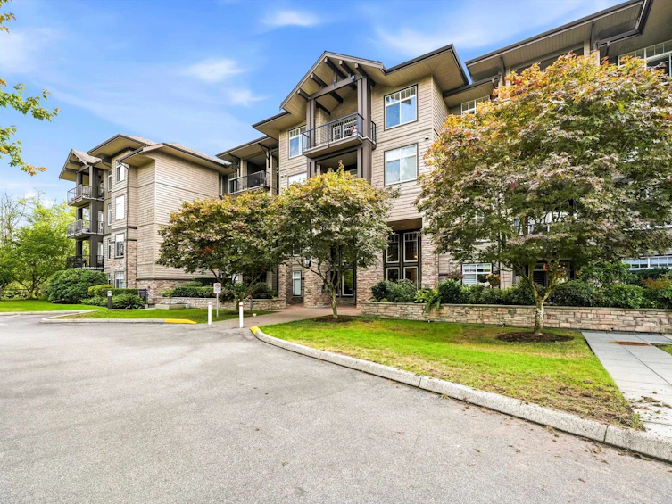 304-12268 224 Street, Maple Ridge, BC, V2X 6B8