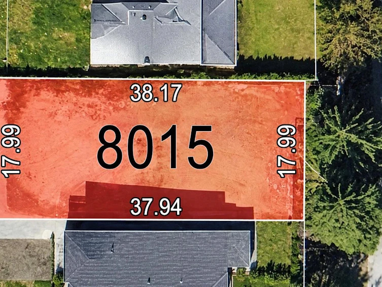 8015 144 Street, Surrey, BC, A9A 9A9