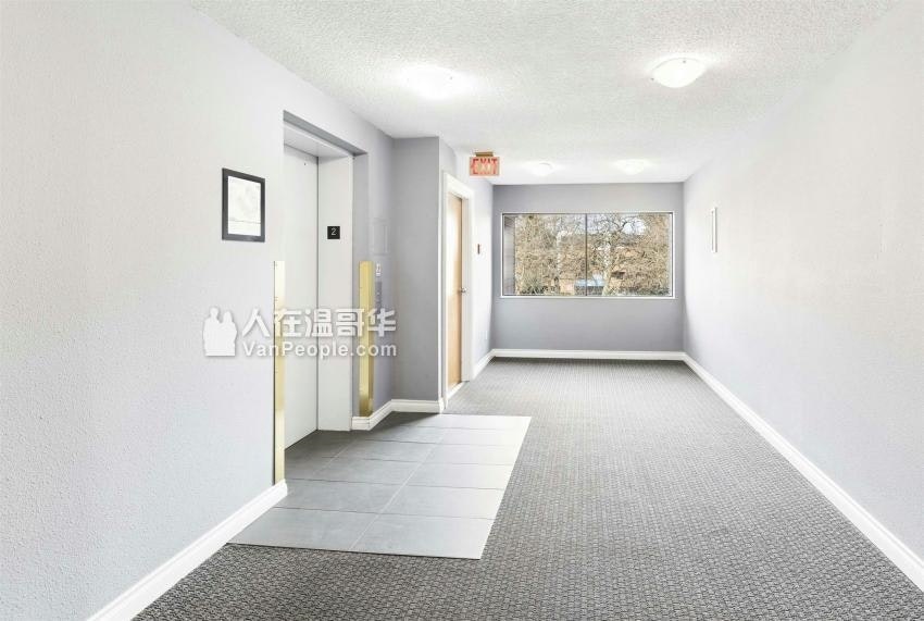 7297 Moffatt Road, Richmond, BC, V6Y 3E6 - 2