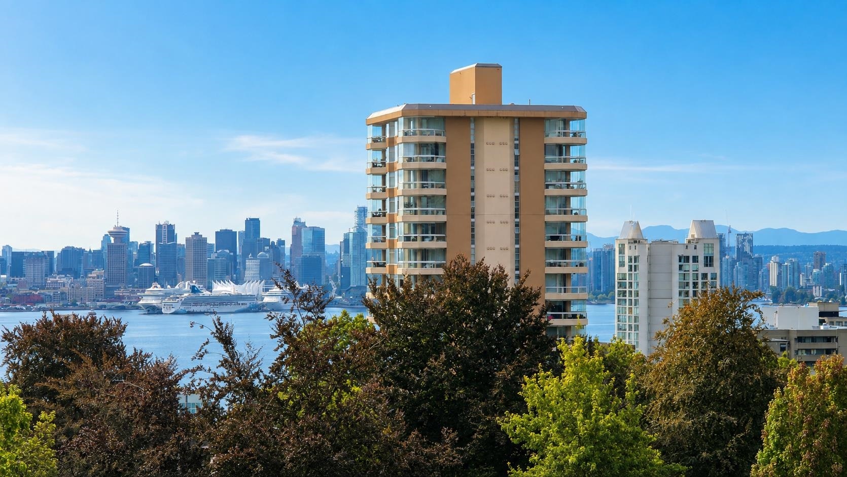 502-128 E 8th Street, North Vancouver, BC, V7L 1Y7